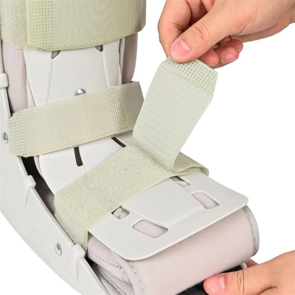 boot for a broken ankle (3)